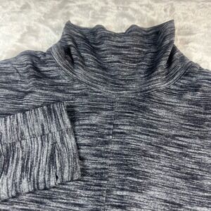 Lululemon Women Size 12 Take Off & Go Heathered Grey/Black Thumbhole Tulip Back
